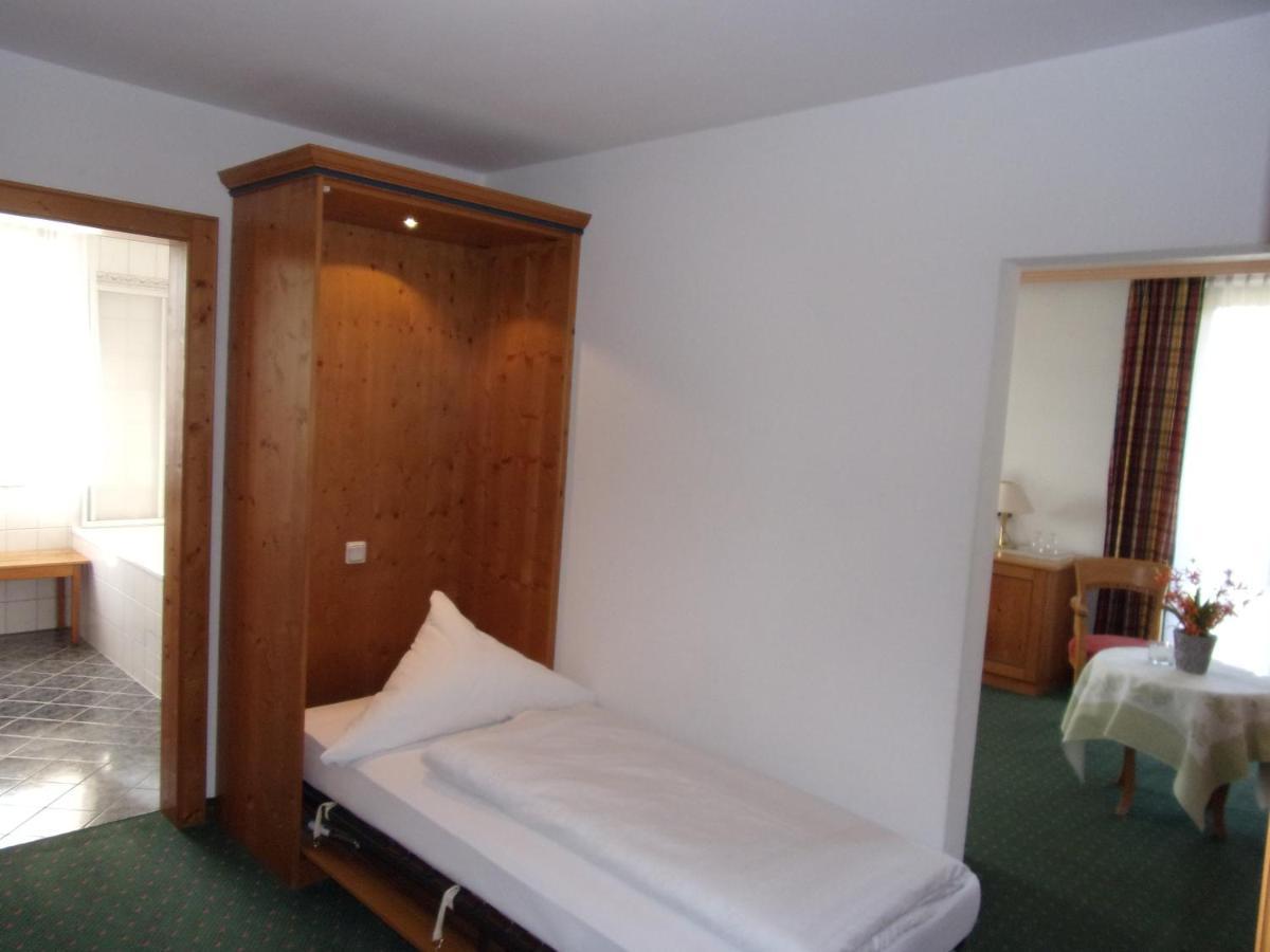 Hotel Landgasthof Hacker Zachenberg Exteriör bild